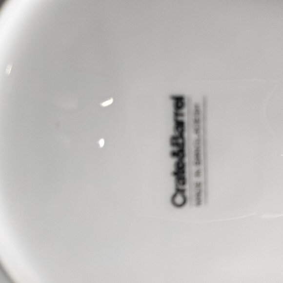 Crate And Barrel. 4 Reindeer Appetizer, Salad, Dessert Plates. 7.5" Round - Picture 9 of 9